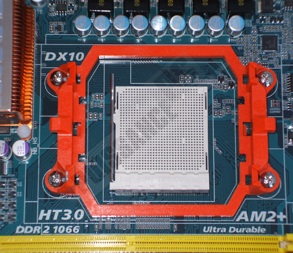 socket am2+ gigabyte amd790gx puissance-pc