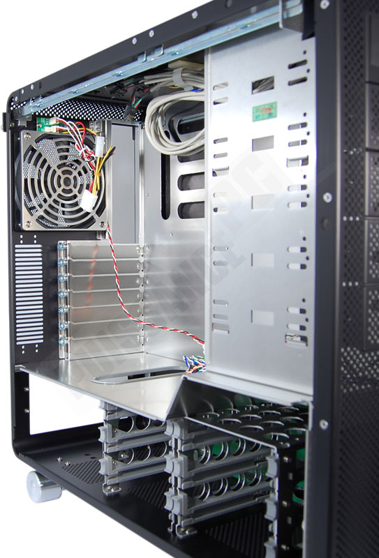 lian li pc v1000z int&eacute;rieur sans blower