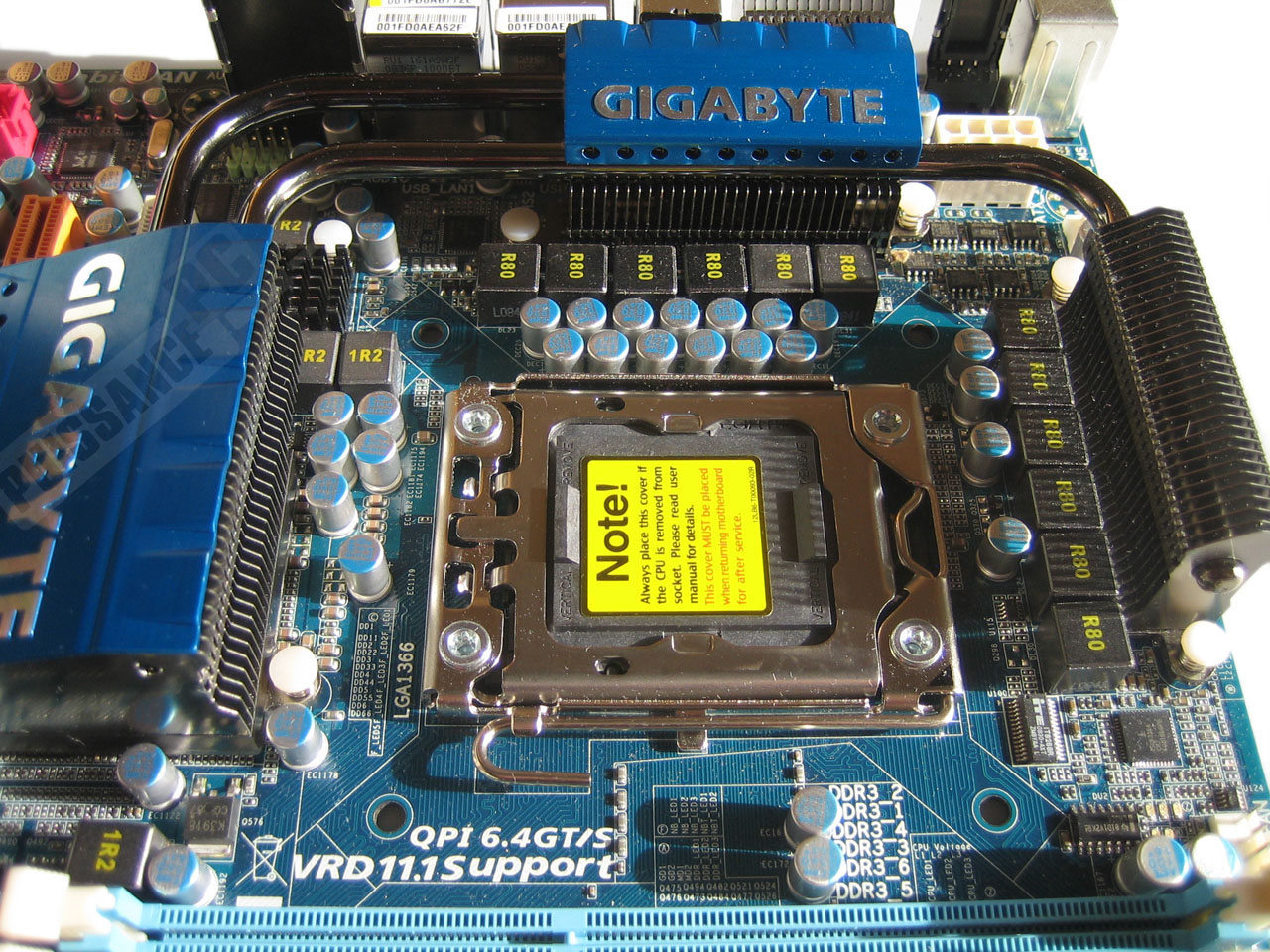 Comparatif cartes m&egrave;res X58 photo Gigabyte