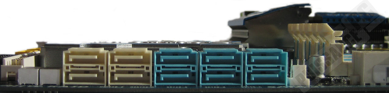 Comparatif cartes m&egrave;res X58 photo Gigabyte