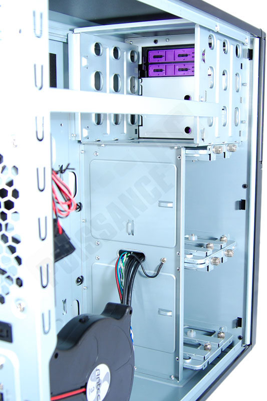 Antec Sonata Elite int&eacute;rieur avant