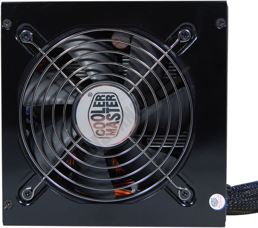 cooler master real power m520 dessous