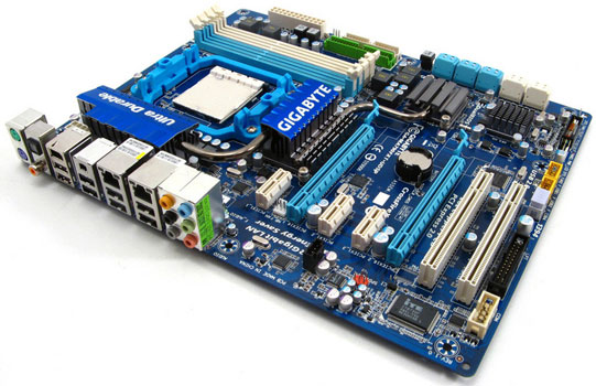 giga 790fxt puissance-pc