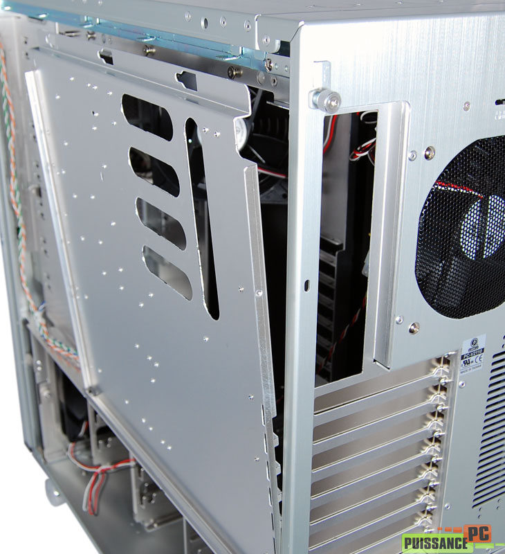 Lian Li PC-V2110 int&eacute;rieur dos