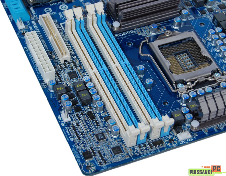 Gigabyte P55-UD5 slots DDR3