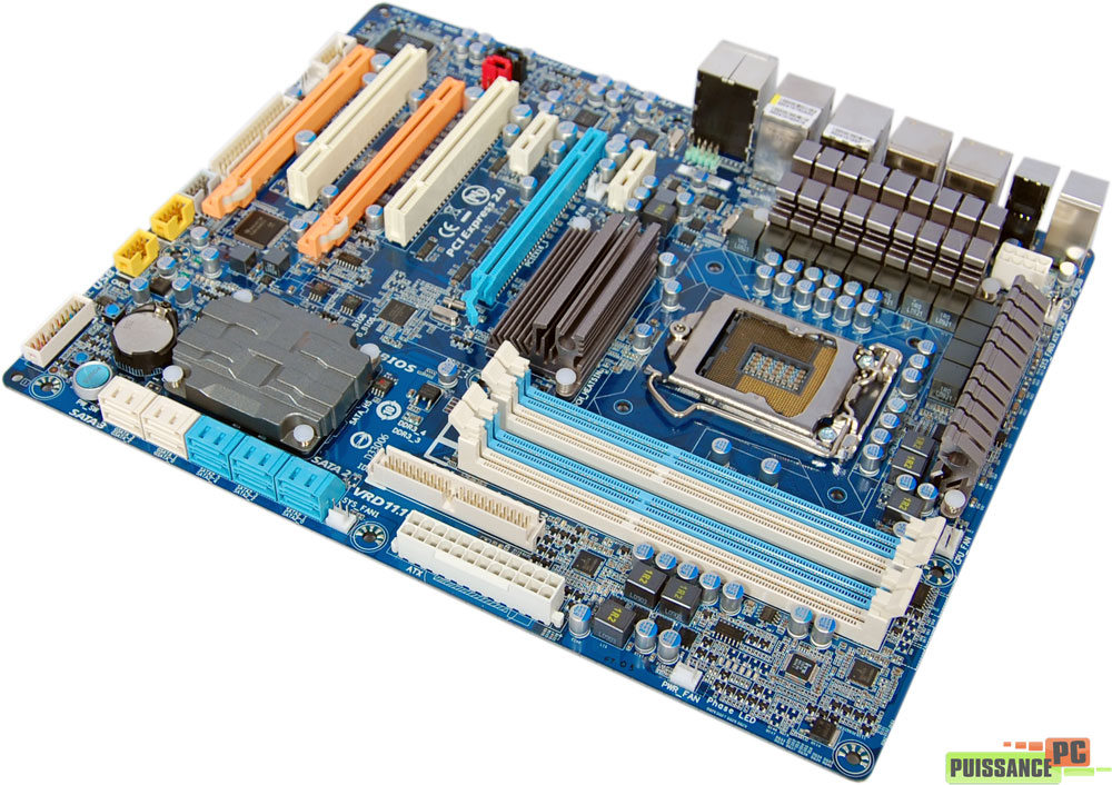 Gigabyte P55-UD5 prises ventilateurs