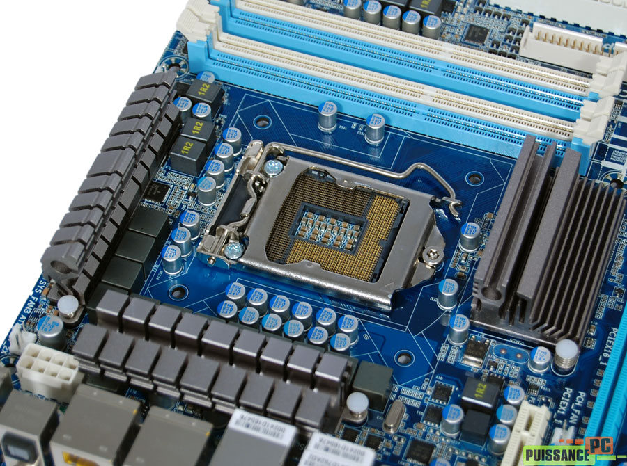 Gigabyte P55-UD5 socket LGA 1156