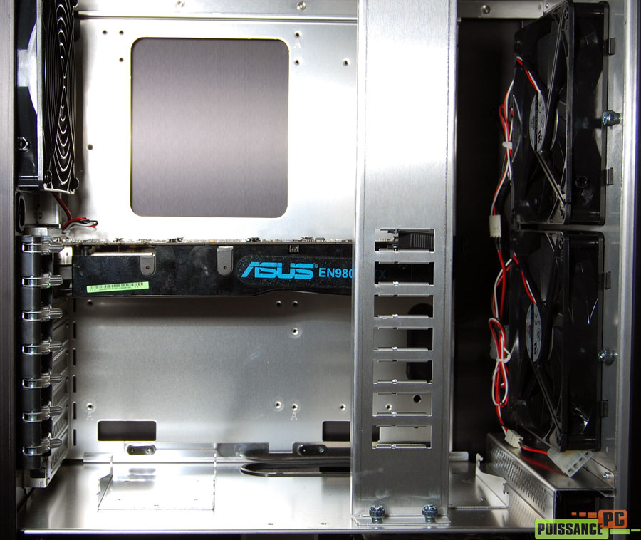 Lian Li PC-X1000 montage carte graphique