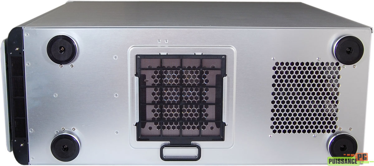 Cooler Master ATCS 840 dessous