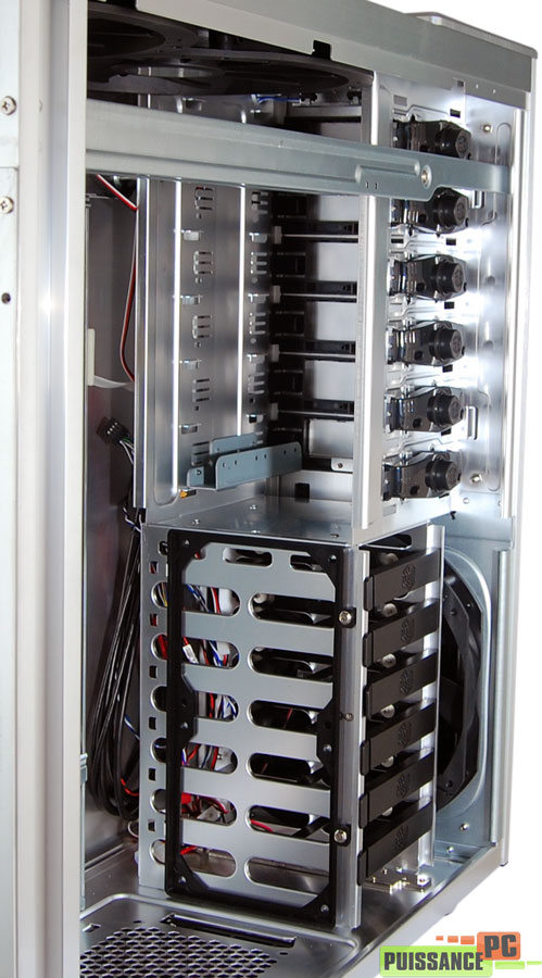 Cooler Master ATCS 840 int&eacute;rieur avant