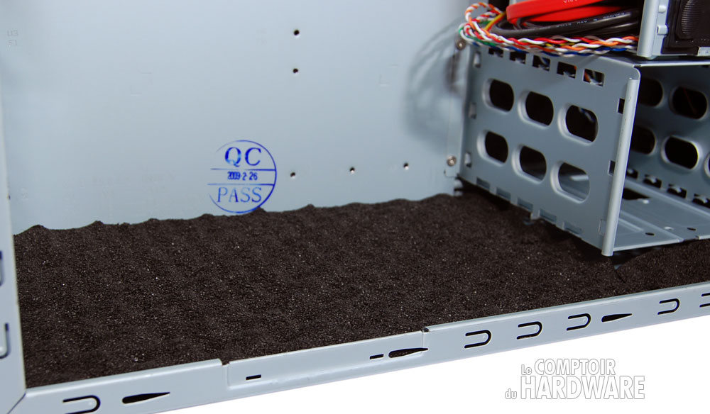 Cooler Master Sileo 500 intérieur bas