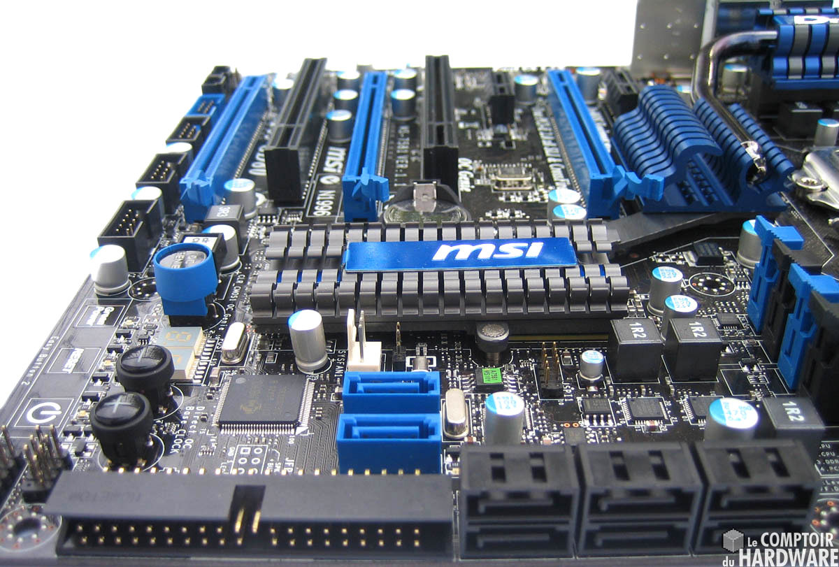 Ports SATA P55-GD80