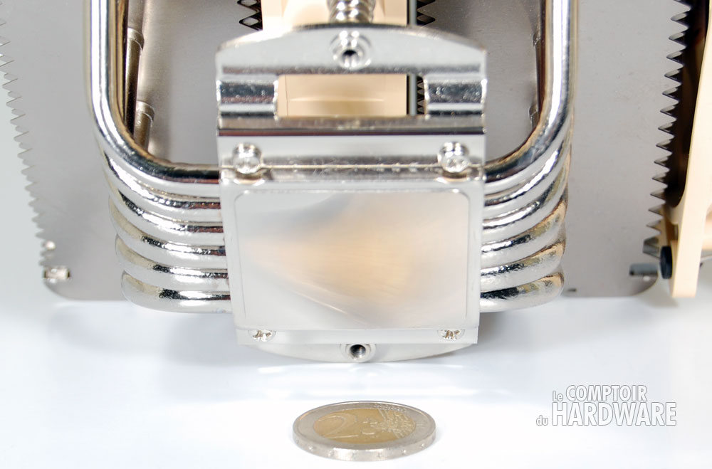 Noctua nh-d14 : base