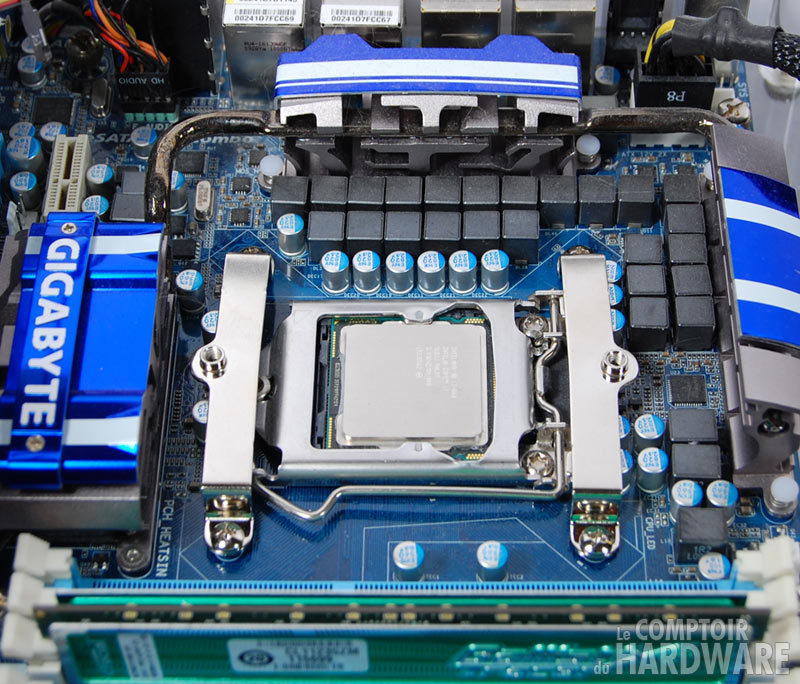 cogage arrow montage lga 1156 : socket