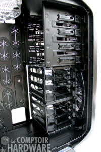 Graphite 600T : intérieur avant