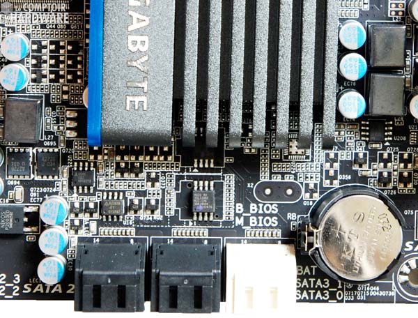 gigabyte p67a ud5 : 6 ports SATA