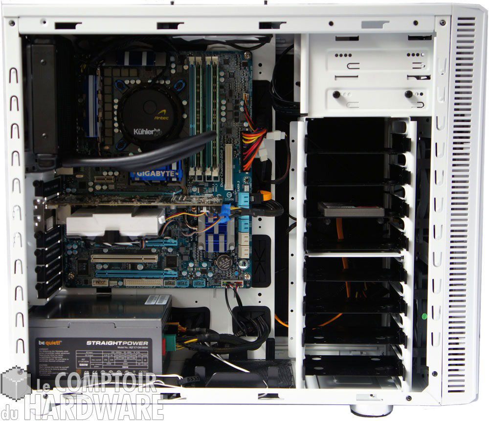 Un 920 monté dans un Define R3