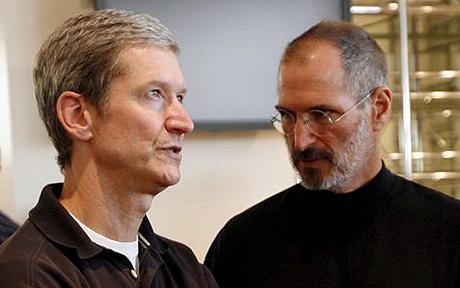 timcook_stevejobs.jpg