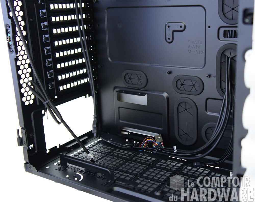 level 10 gt - emplacement alimentation