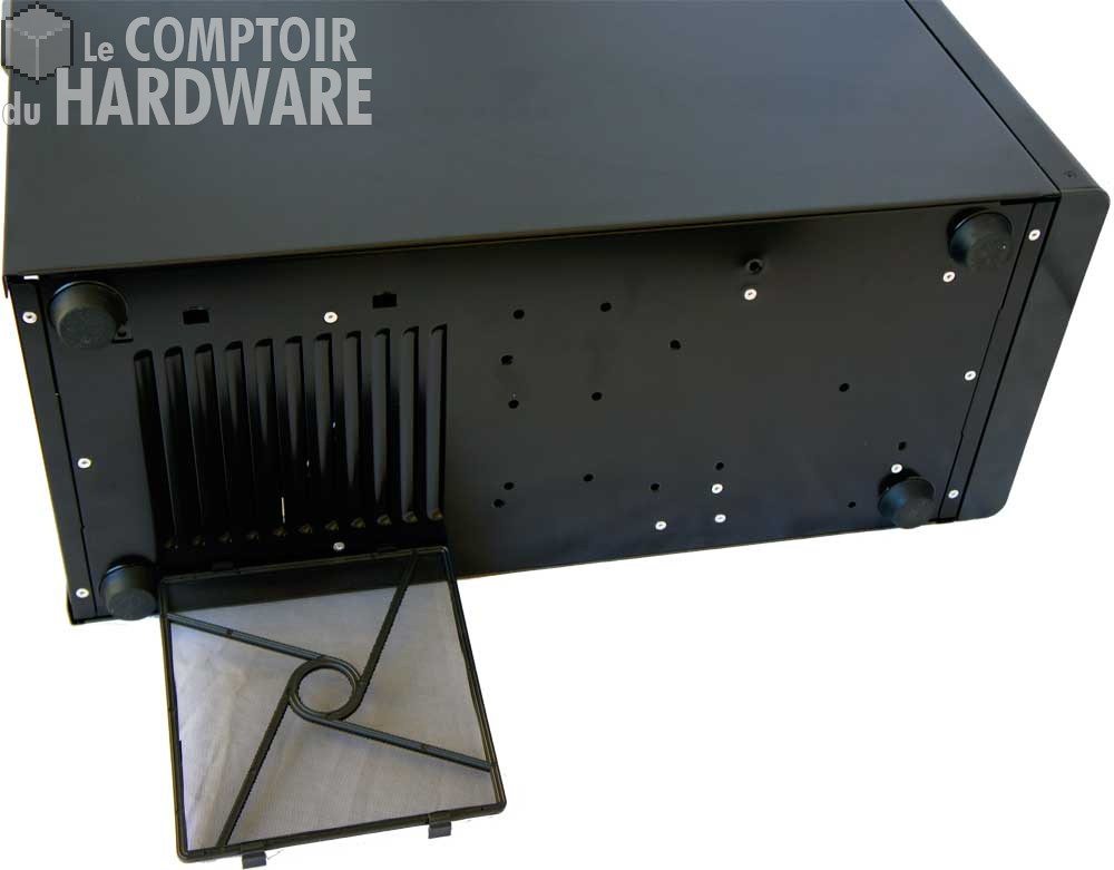 pck9x vu sous la jupe