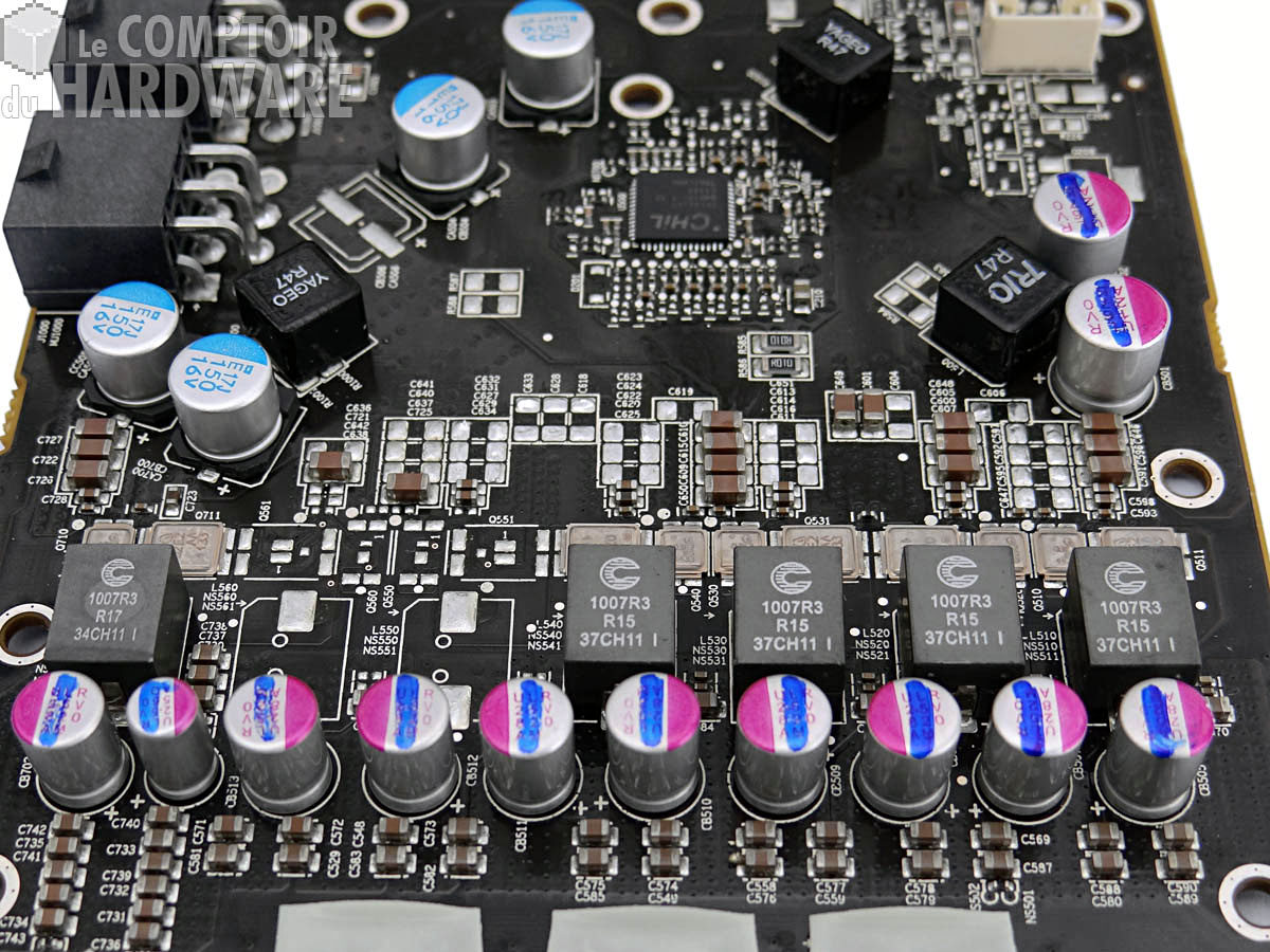 AMD RADEON HD 7950 : étage dalimentation