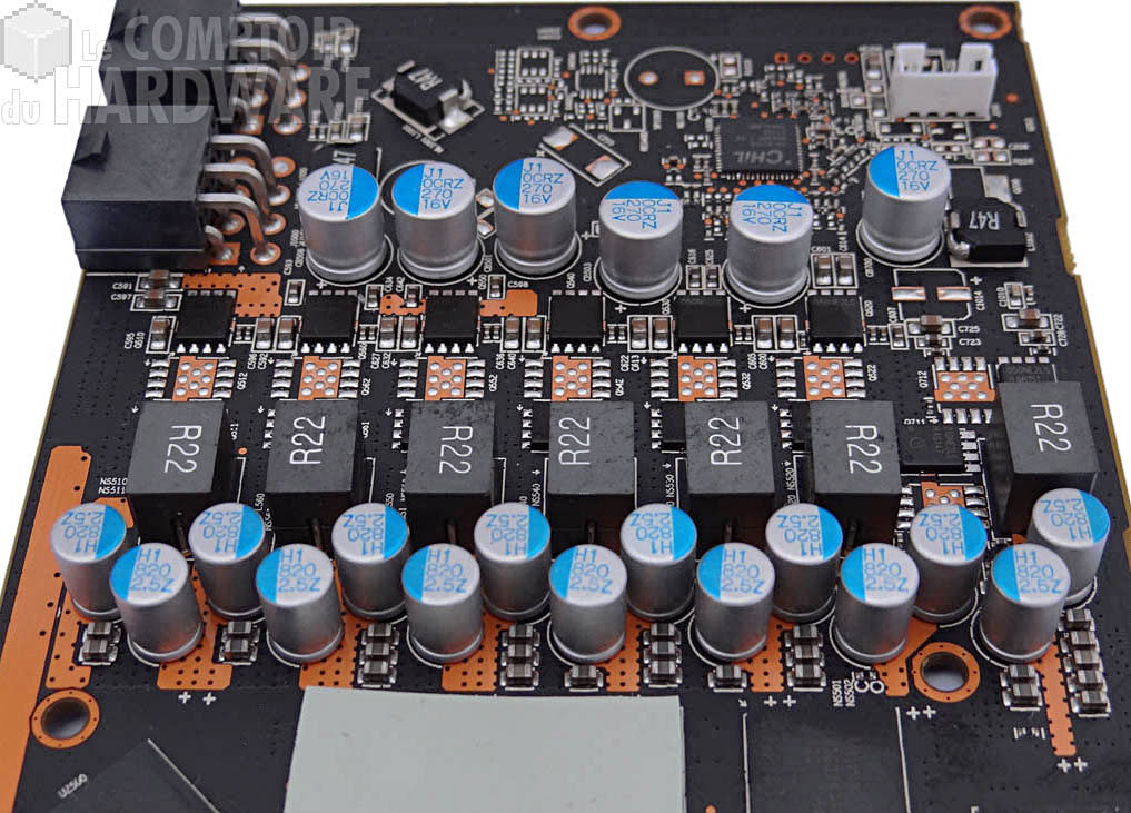 XFX HD 7950 Black Edition : étage dalimentation