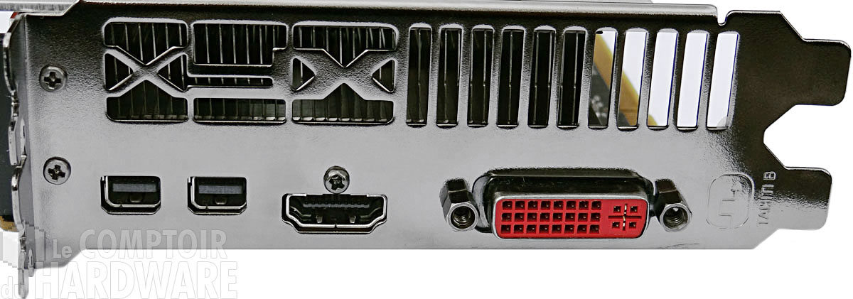 XFX HD 7950 Black Edition : panel