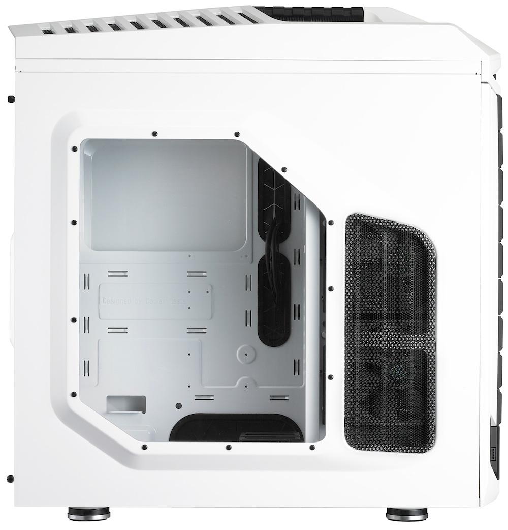 CM Storm Stryker vue côté porte vitrée