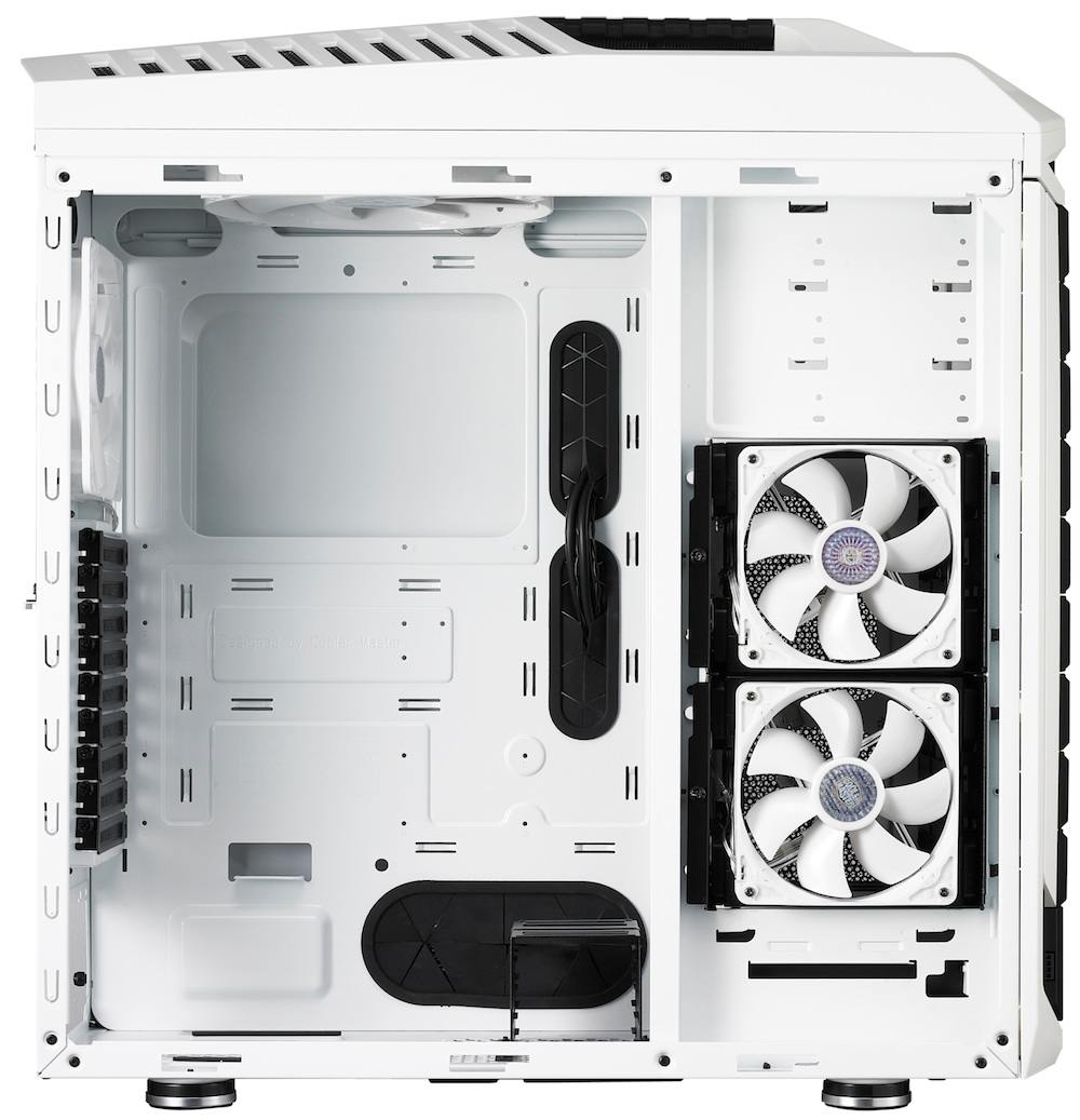 CM Storm Stryker vue côté ouvert