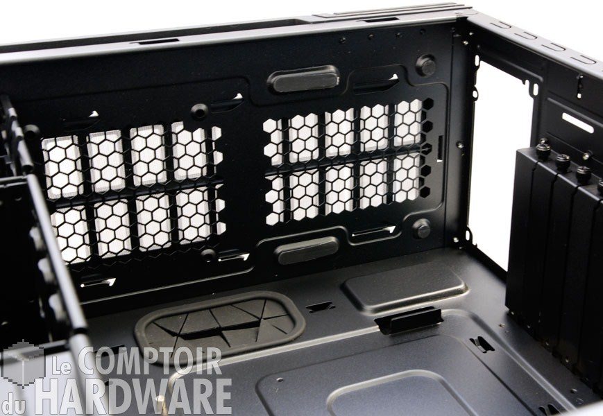 Emplacement PSU sur Silencio 650