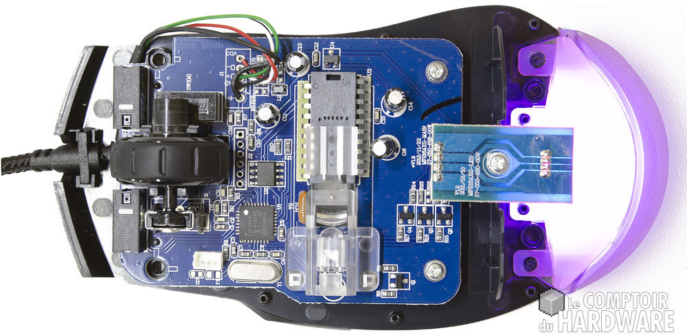 roccat savu - à poil de dessus