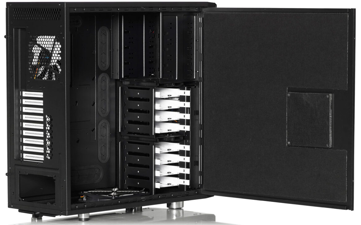 define XL R2 titanium - trois quarts arrière et ouvert avec ça !