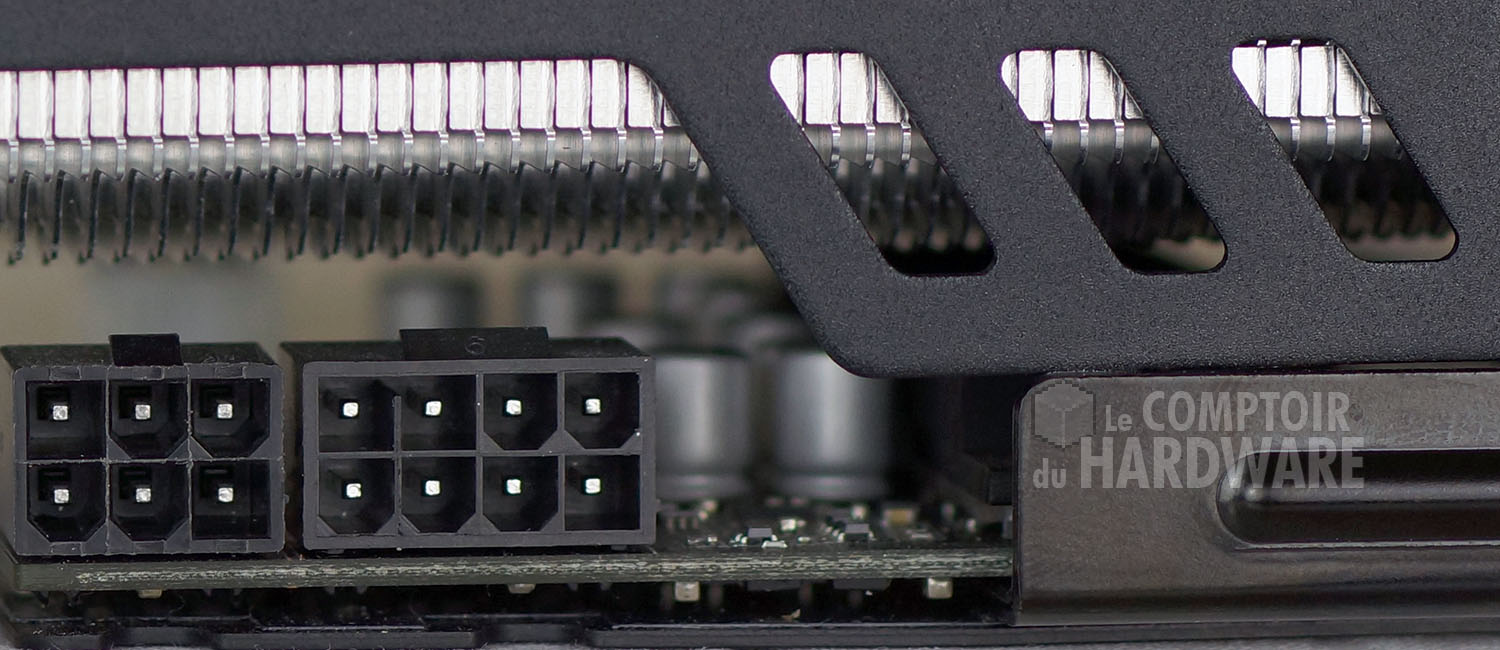 Asus GTX 680 DirectCU II TOP : alimentation