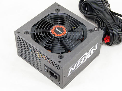 enermax_naxn_650w.jpg