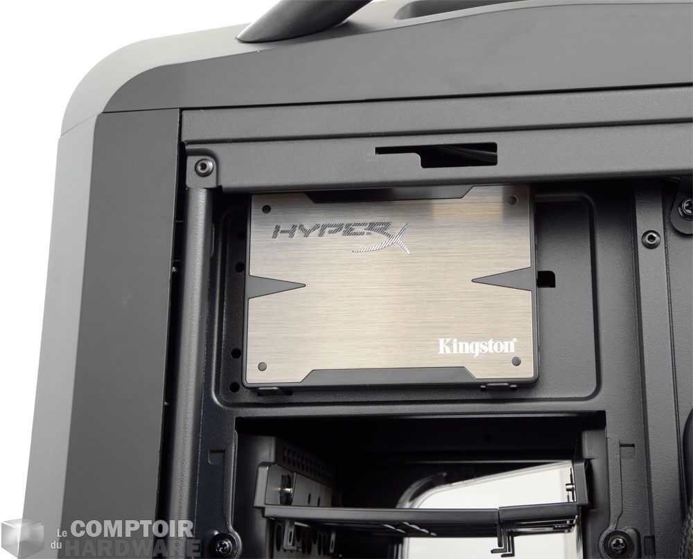 Cosmos SE - Emplacement SSD