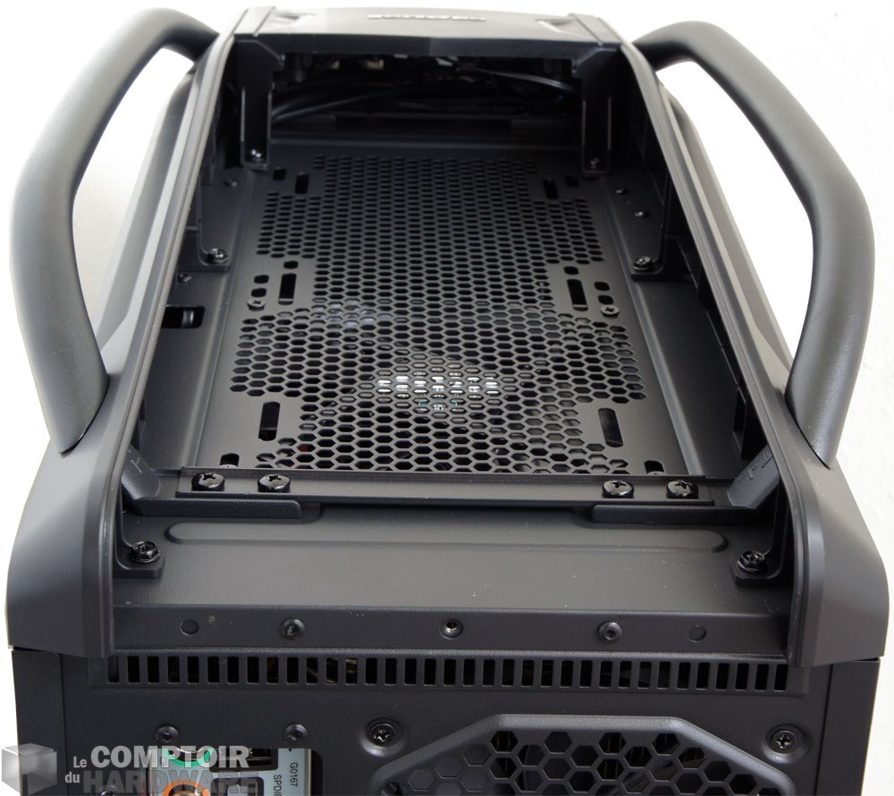 Top à nu - Cosmos SE