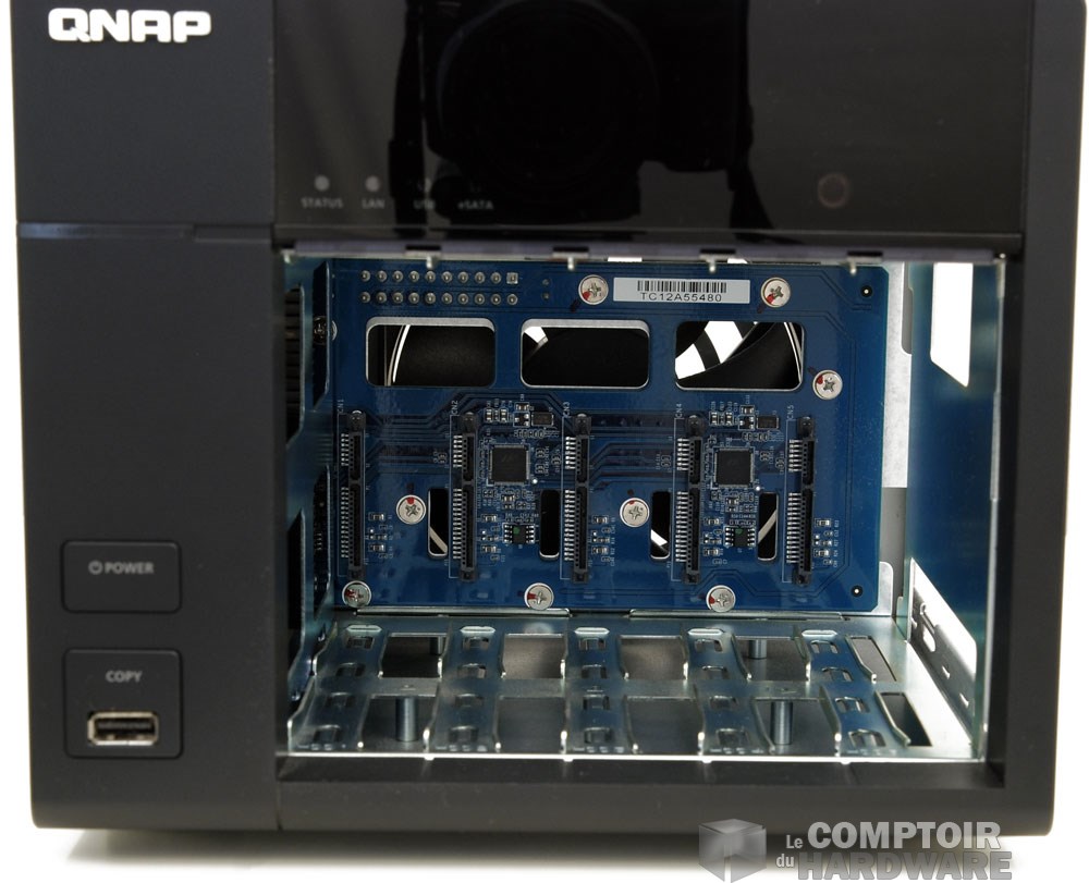 TS-569L - connecteurs SATA