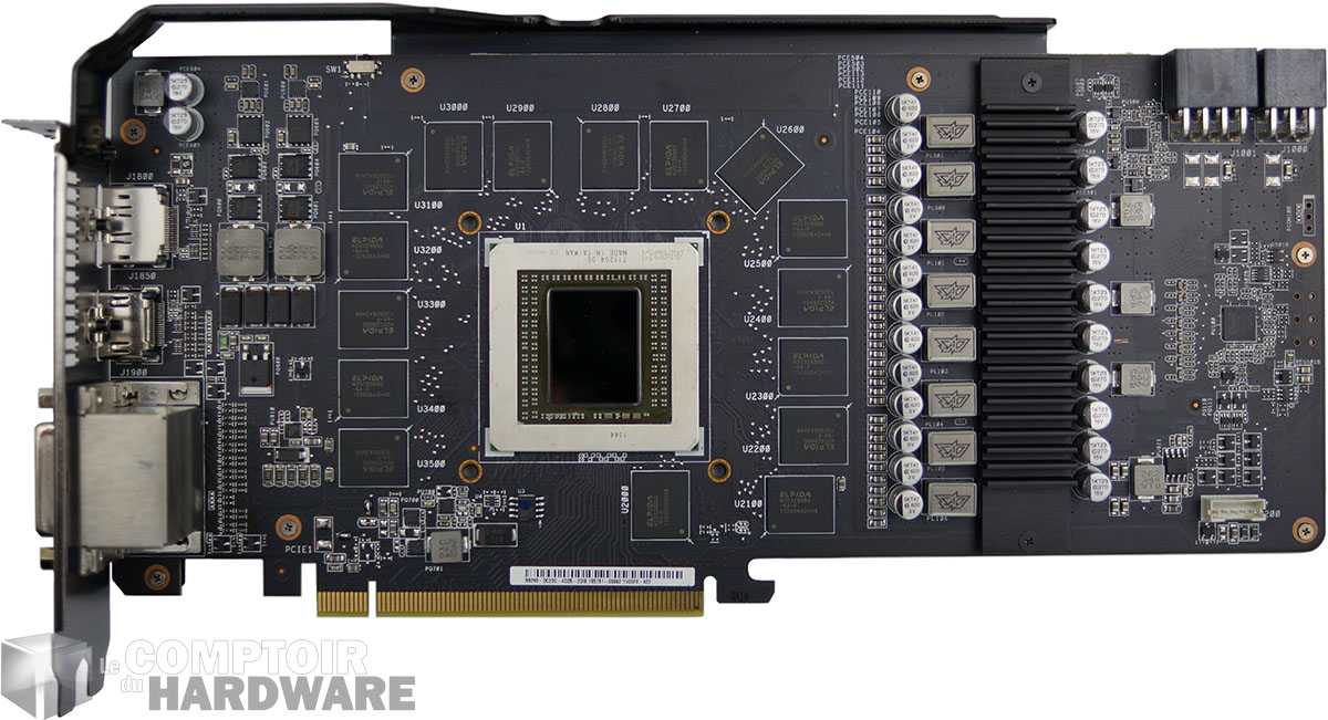 Asus R9 290 DirectCU II OC : carte nue