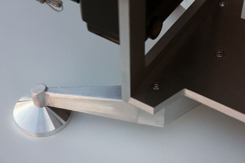 Modding : Attila - Cor Leonis : Quelques étapes de la création des pieds du mod.