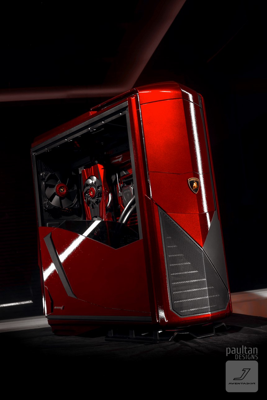 Modding : Paul Tan - Aventador J : Pascal va adorer cette magnifique robe rouge ! Oui parceque Pascal adore porter des robes.