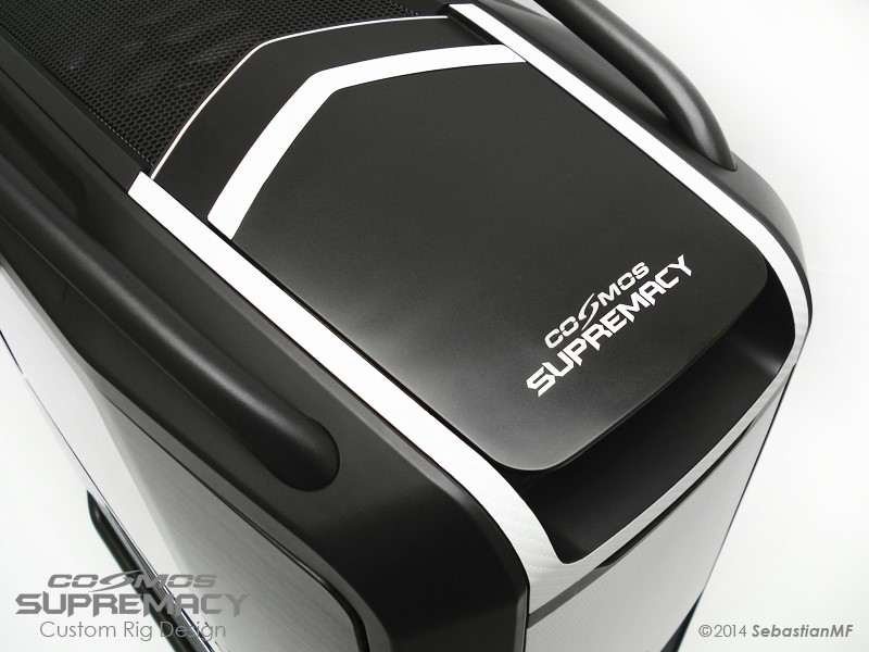 Modding : Sebastian MF - Cosmos Supremacy : La découpe de la porte est on ne peut plus banale, mais permet d'admirer l'intérieur.