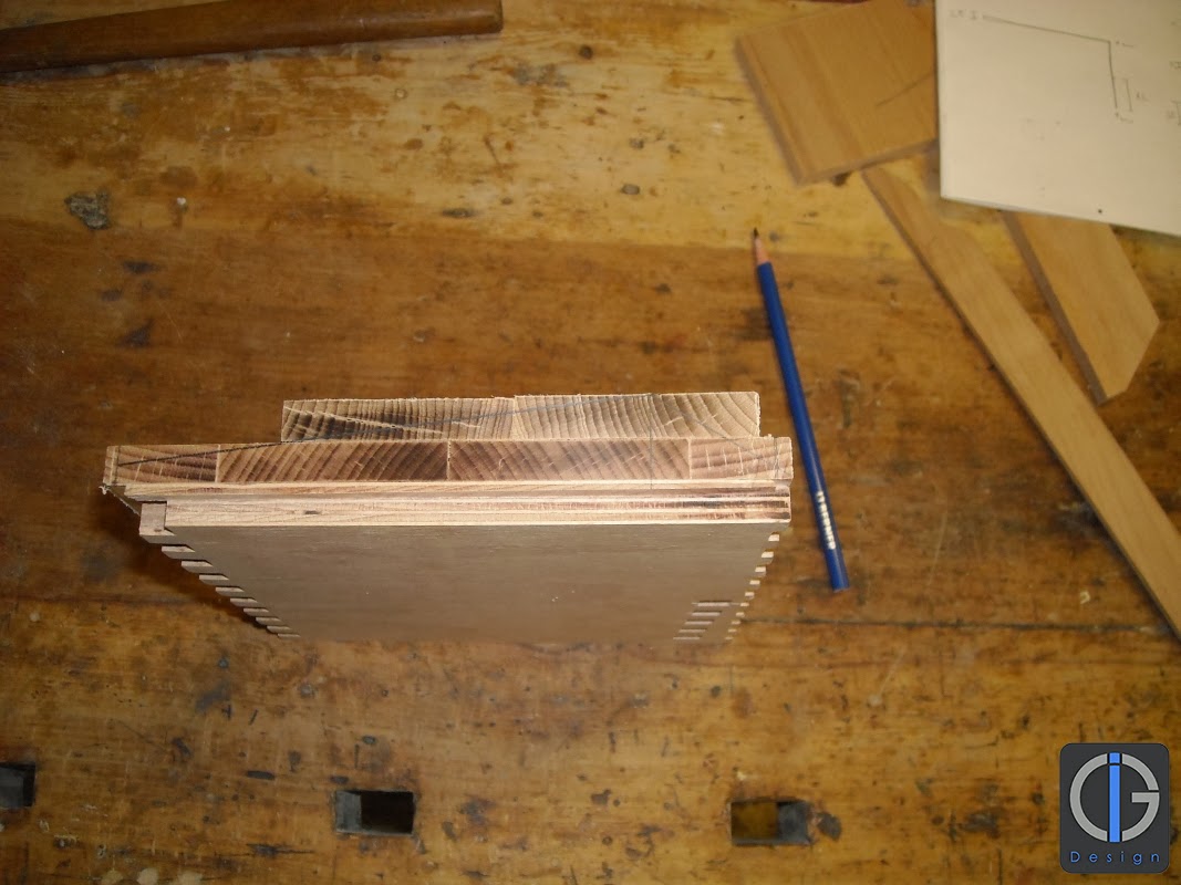 Modding : Ivanics - Open Air Case : Quelques étapes de la réalisation du cache de lalimentation.