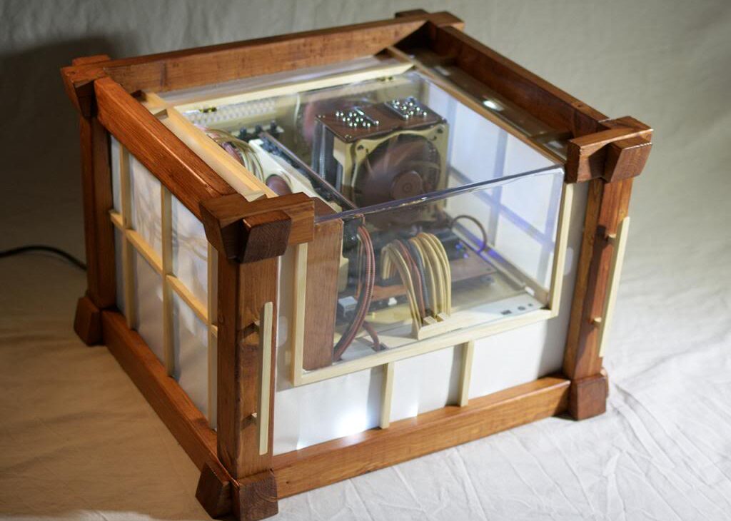 Modding : Ian Van Der Mijn - Kyubu : Mieux vaut avoir un extincteur à proximité. Juste au cas où hein !