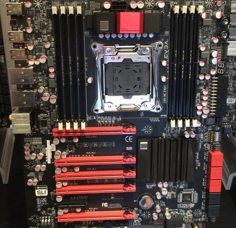 EVGA prototype carte mère X99