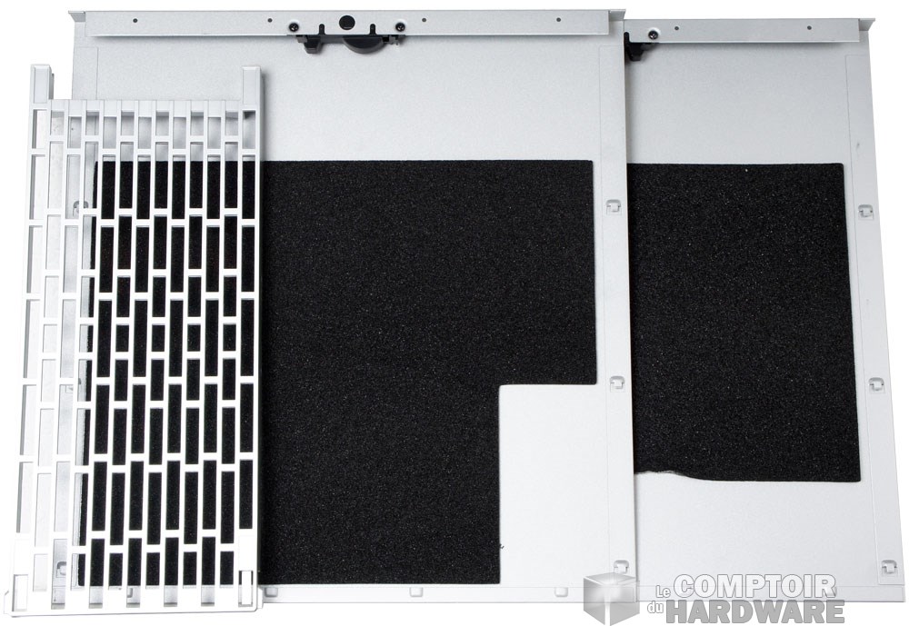 Panneaux et grille sur FT05