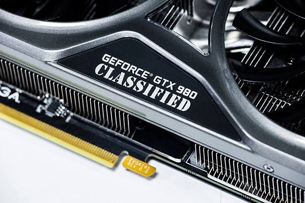 evga_gtx980_classified_kingpin_teasing2.jpg