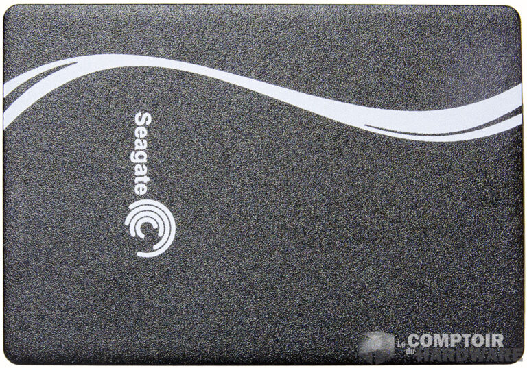 seagate 600 dessus (il aime dominer le cochon)