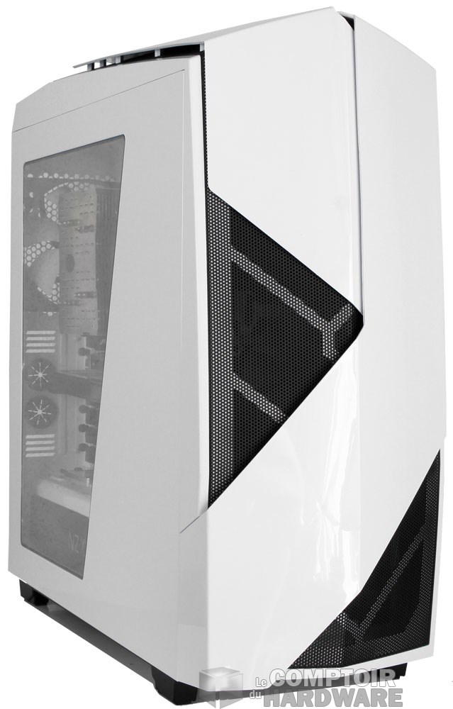 NZXT Noctis 450, cherches pas les 5.25