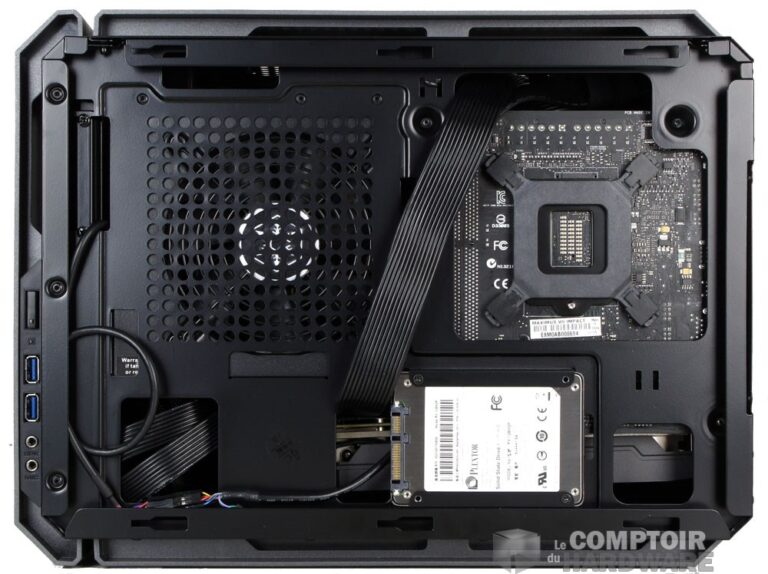 L'arrière de la carte mère