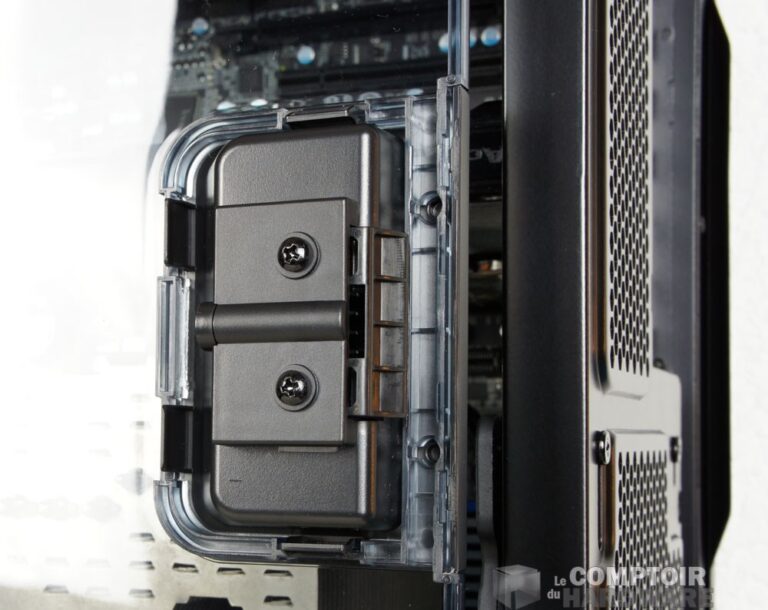 Le verrou du panneau